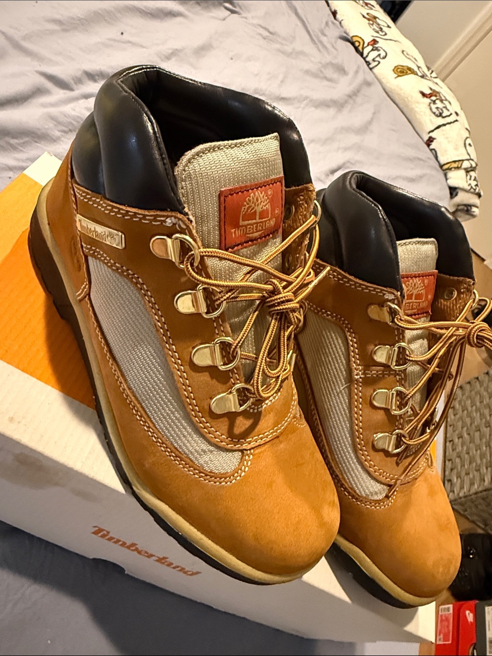 Timberland Men’s Wheat/Tan Leather Hiking Boots